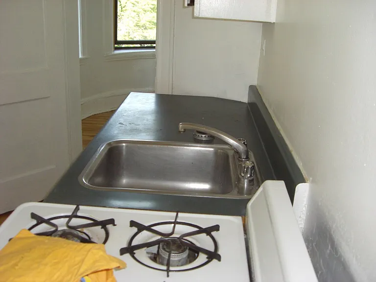 513 Park Dr — Photo 8