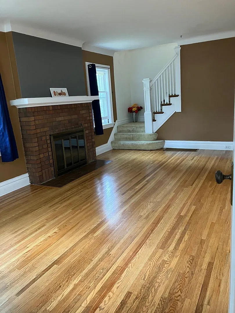Available November- 3 Bed 1 Bath w/ Deck & Garage — Photo 4