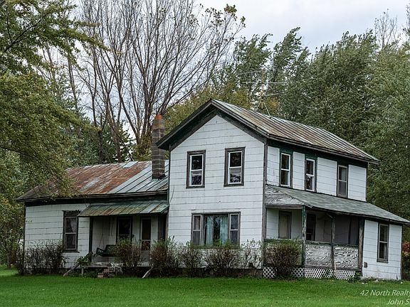 2nd image of 17264 48th Ave