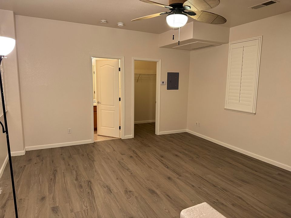 1st image of 606 Leah Ln