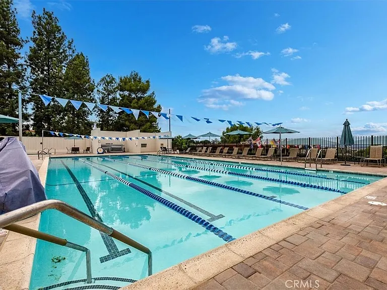 859 N Ronda Mendoza #N — Photo 40