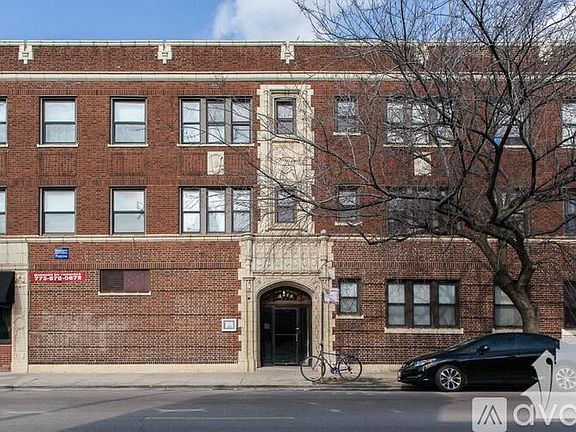 2nd image of 4601 N Lincoln Ave #2244308