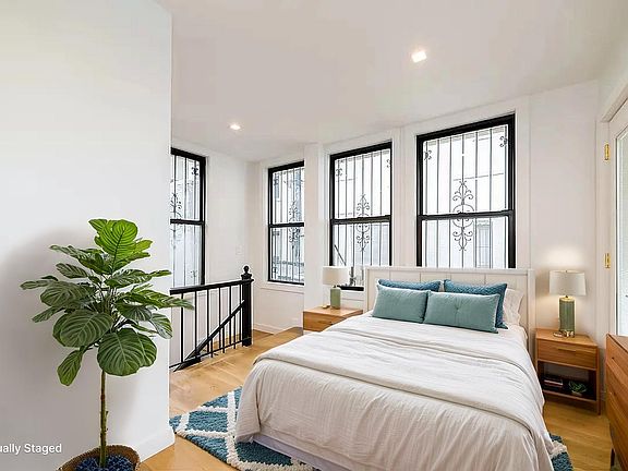 2nd image of 137 Thompson St APT 14