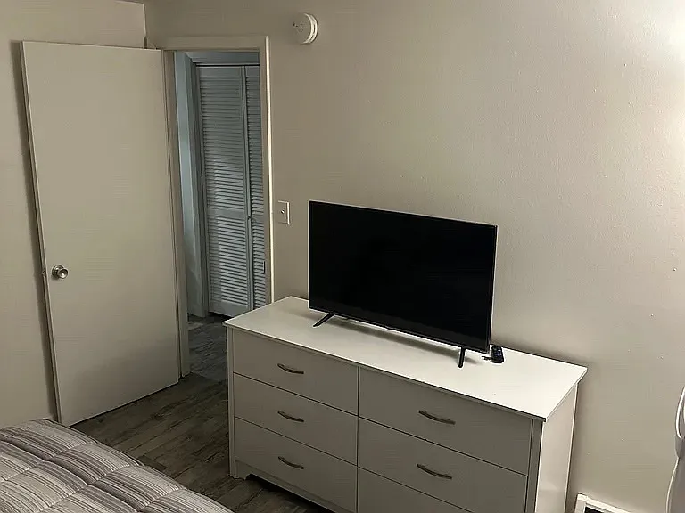 204 Ostrom Ave #3 — Photo 5