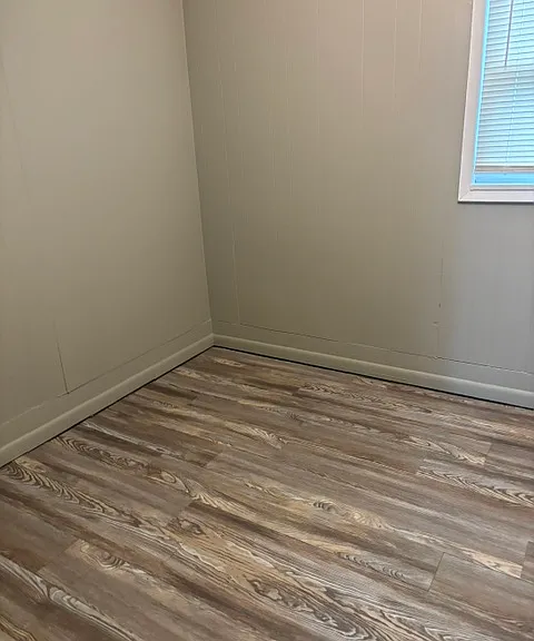 304 Livingston Ave — Photo 12