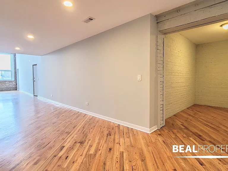 2320 N Damen Ave #2D — Photo 13