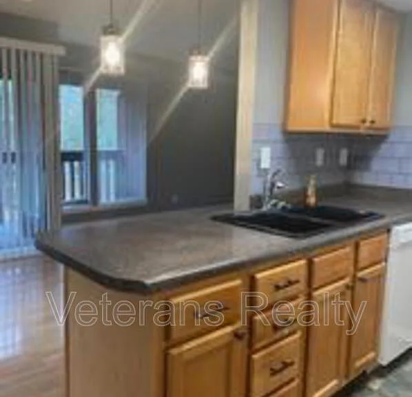 210 Lanai Vlg #C — Photo 7