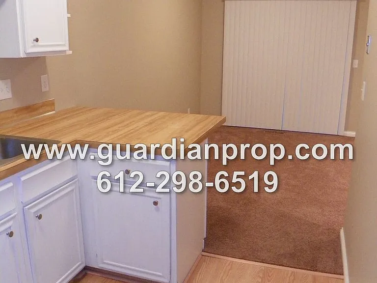 6852 Macbeth Cir — Photo 6