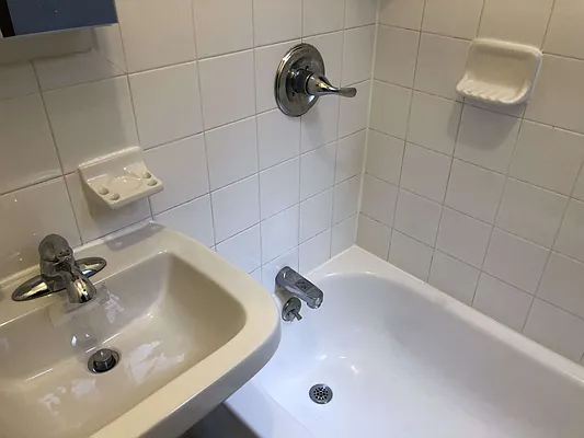 Rented by Michael Palmieri, LREB | media 19