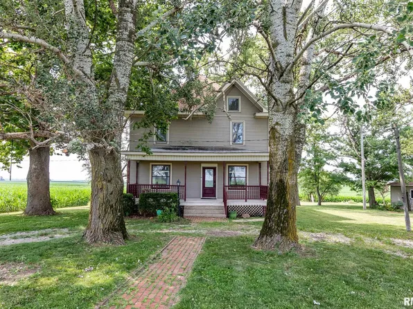 5610 W Lakeshore Dr, Princeville, IL 61559