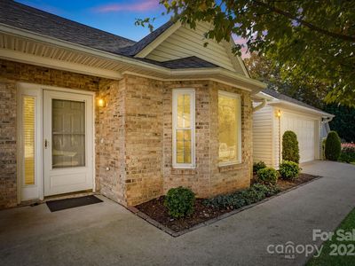 4 Gatehouse Ct, Asheville, NC, 28803