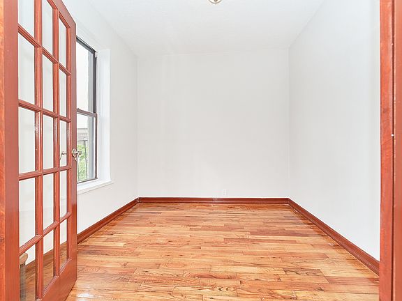 4th image of 2092 Amsterdam Ave APT 5R