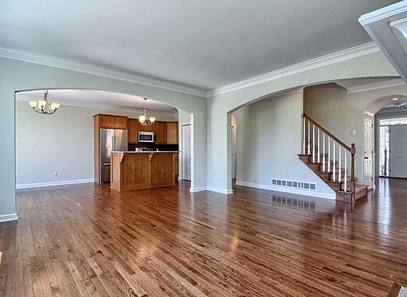 5th image of 628 Denali Valley Dr