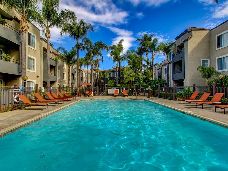 Mission Pacific Apartments — Photo 8