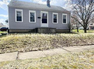 1284 Tioga Ave, Akron, OH 44305