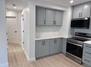 8 Gilbert Ct #1, Gloucester, MA 01930