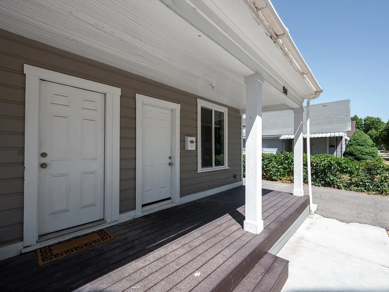 2 bed, 716 sqft, $1,295 — Photo 3