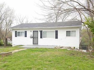 10401 Duke Dr, Saint Louis, MO