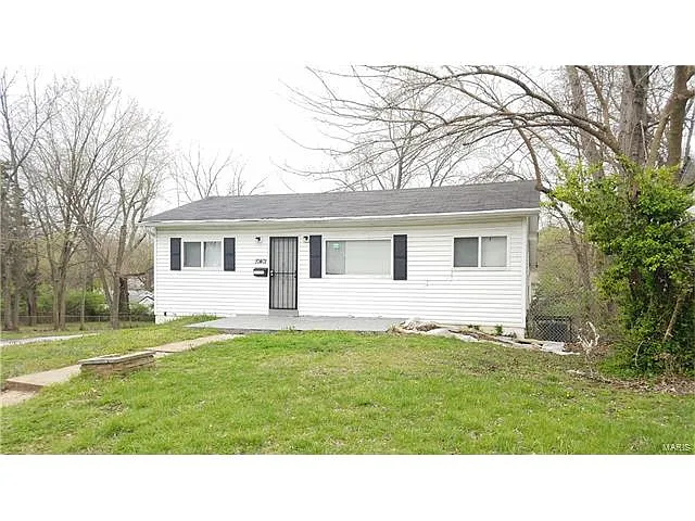 10401 Duke Dr photo 1