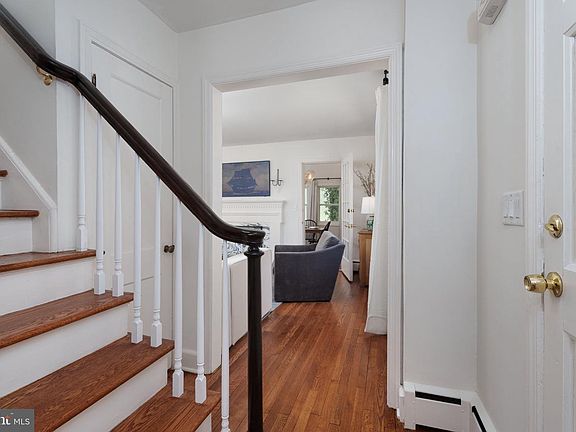 5th image of 528 Mercer Rd