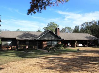 2004 W Topisaw Rd S, Summit, MS 39666