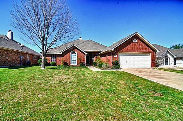 1st image of 1505 New Haven Dr
