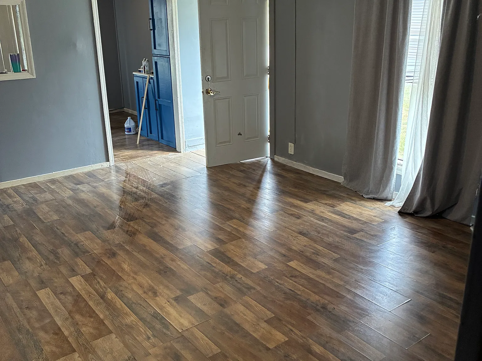 2 bed, $1,200 — Photo 3