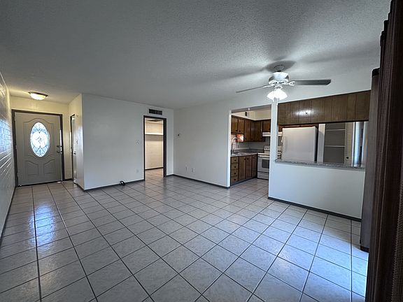 4th image of 2901 E Roosevelt St #11400613