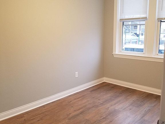 4th image of 3555 N Ashland Ave APT 2F