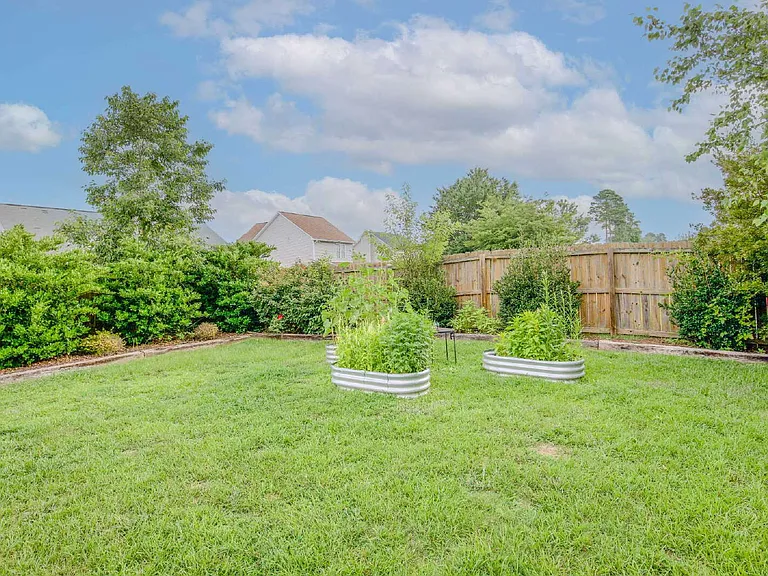 5415 Nessee St — Photo 44