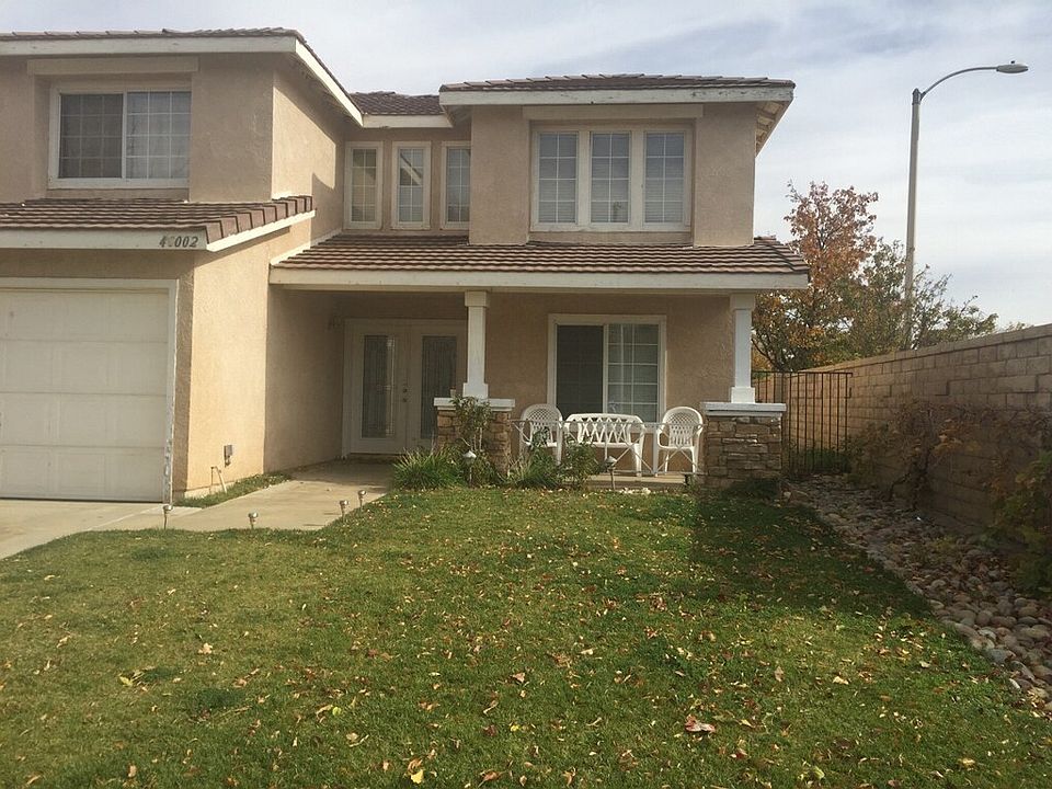 1st image of 40002 Vicker Way