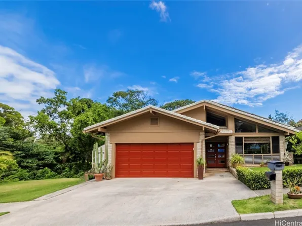47-571 Hakuhale St, Kaneohe, HI 96744