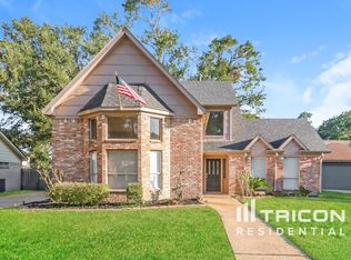 5711 Kiowa Timbers Dr, Humble, TX 77346