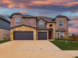 8700 Treehouse Ct, Fort Worth, TX 76123