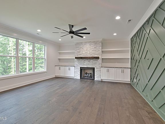 3rd image of 224 Nicoma Dr Lot 4