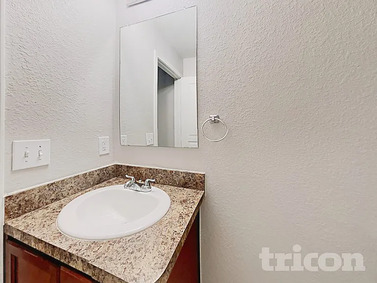 930 Salado Slough Ln — Photo 16