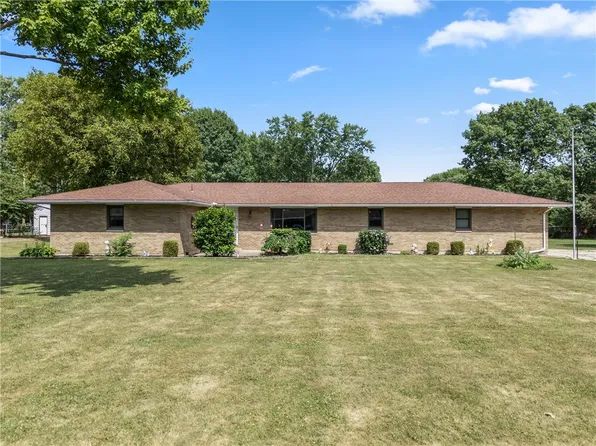 7815 Windham Rd, Tipp City, OH 45371