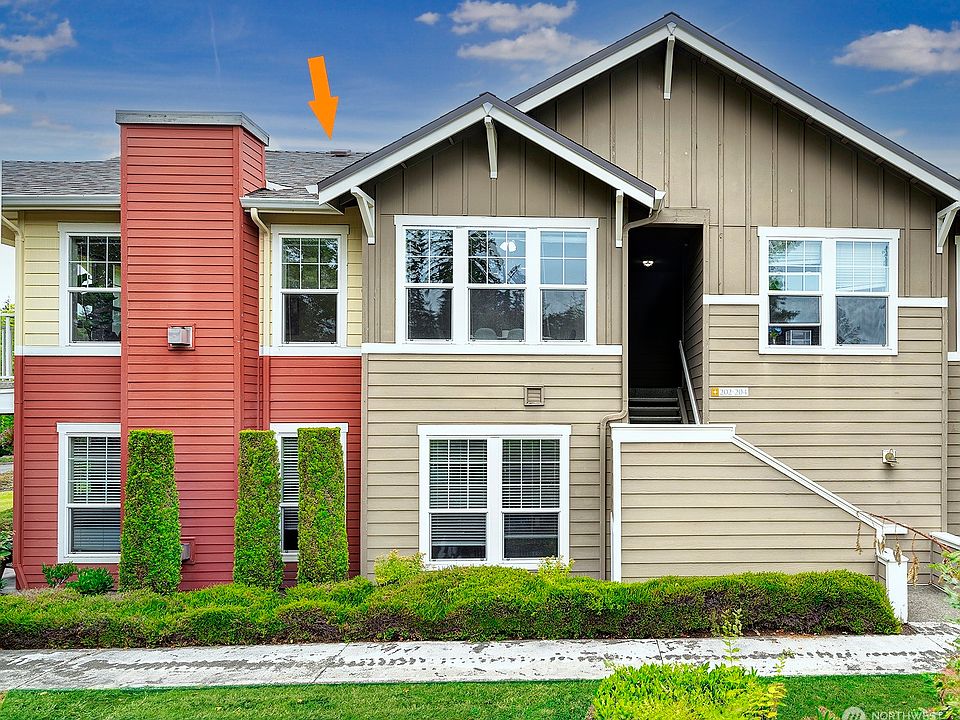 1st image of 22621 NE Alder Crest Drive #202