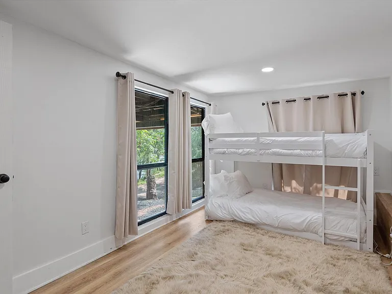 25413 Pedernales Point Dr — Photo 27