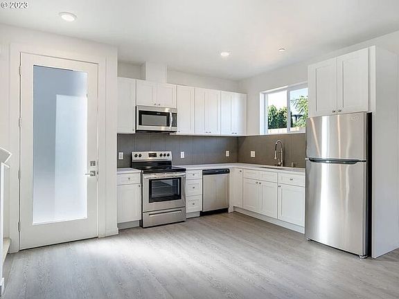 2nd image of 6845 N Montana Ave #4