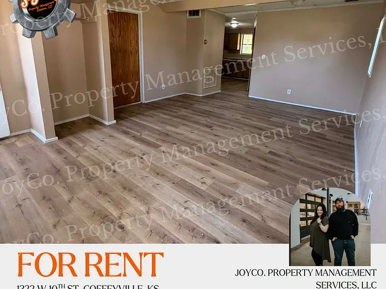 1322 W 10th St — Photo 4