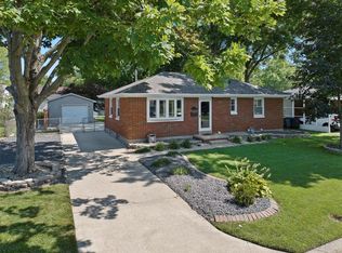 419 Roanoke Dr, Edwardsville, IL
