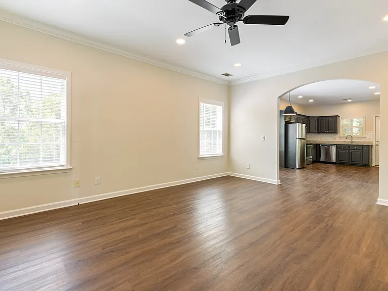 1311 Cashmere Dr — Photo 14