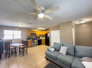 1014 SW 1st Ave APT C, Gainesville, FL 32601