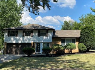 129 Parkwood Dr, Amherst, NY 14226