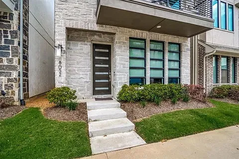 8052 Ingram Dr — Photo 2