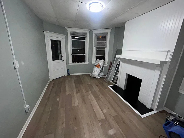 112-118 Hamilton St — Photo 10