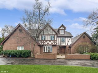 1515 Gordon Ter, Deerfield, IL 60015