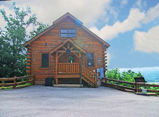 2964 Legacy Vista Dr, Sevierville, TN 37876