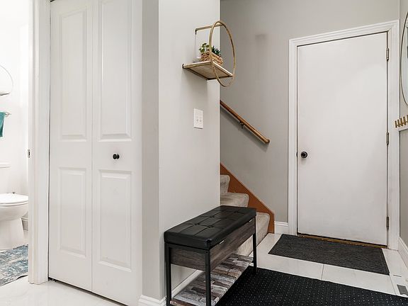 5th image of 6307 Commonwealth Dr
